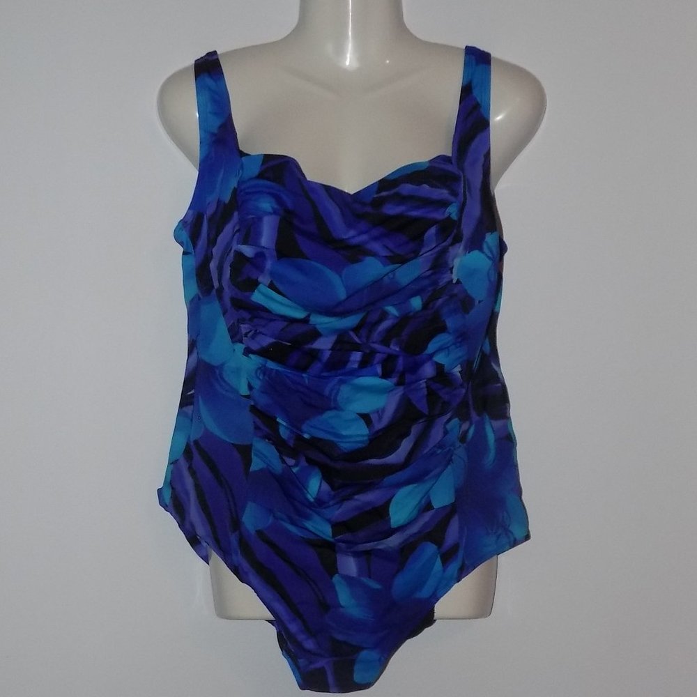 Robby Len One Piece Swimsuit Size 24W